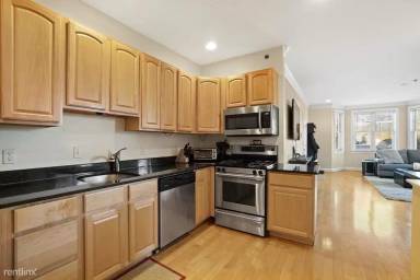 Main picture of 8 Howell St