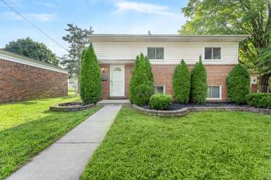 Main picture of 1225 Fairground St