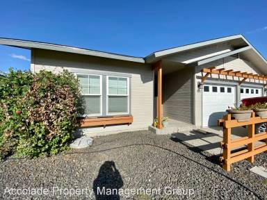 Main picture of 8021 Vialago Pkwy