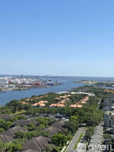 Main picture of 500 Harbour Island
