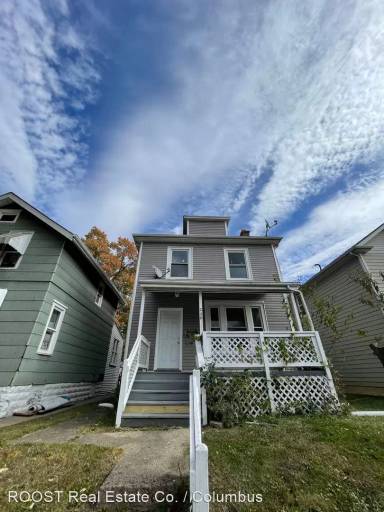 Main picture of 226 S Eureka Ave
