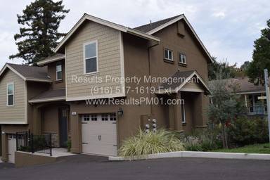 Main picture of 143 Electric St