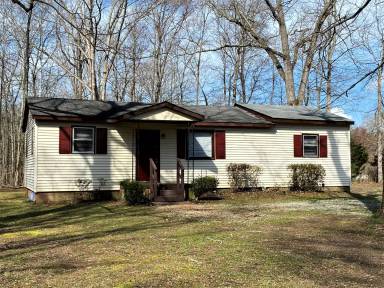 Main picture of 2449 Mountain View Rd