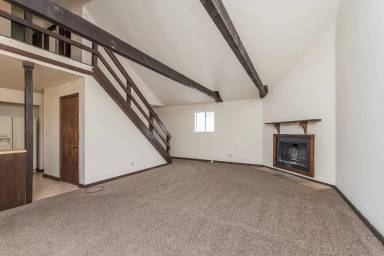 Main picture of 794 Ridgeview Dr