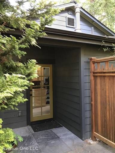 Main picture of 13730 1st Ave NW