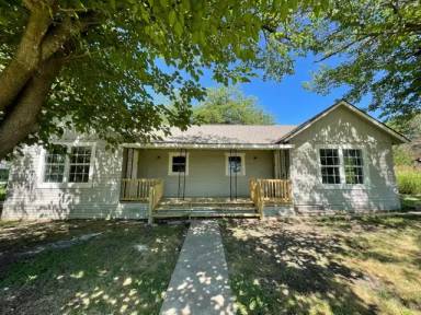 Main picture of 808 Mill St