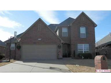 Main picture of 4118 S Willow Ave