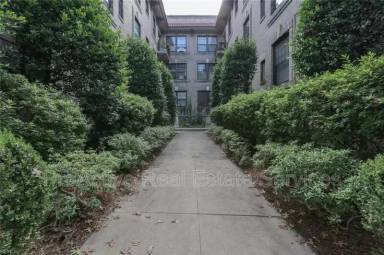 Main picture of 812 Stockley Gdns