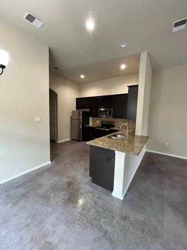 Main picture of 411 Jack Rabbit Ln