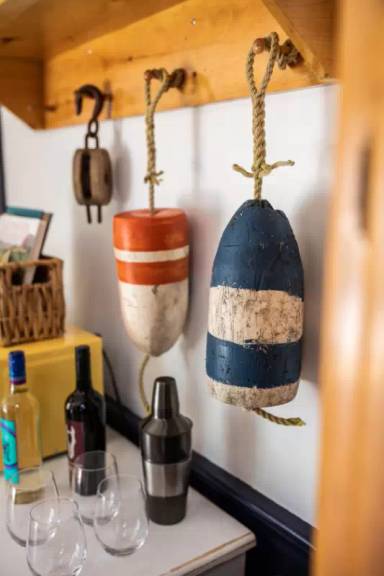 Main picture of 431 Winnacunnet Rd