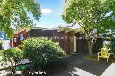 Main picture of 118 3rd St