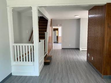 Main picture of 613 Buck St