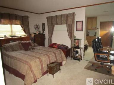 Main picture of 32923 Tindall Ave
