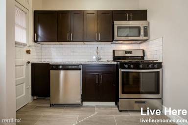 Main picture of 1435 W Lunt Ave