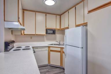Main picture of 4202 4th Ave