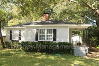 Main picture of 2454 Richard Ave