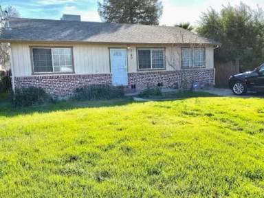 Main picture of 2140 South Ave