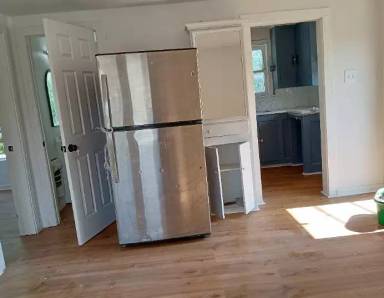 Main picture of 2117 S 19th St