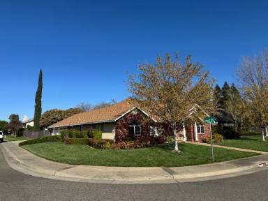 Main picture of 2617 Passiflora Ct
