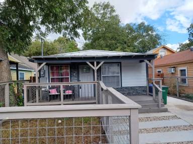 Main picture of 343 Saint Francis Ave