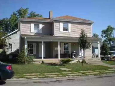 Main picture of 128 E Taylor St