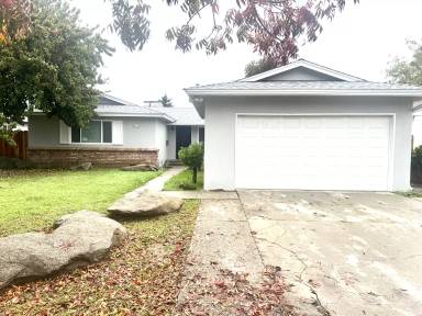 Main picture of 4548 N Meridian Ave