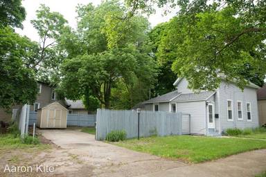 Main picture of 246 Washington Ave