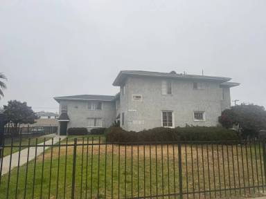 Main picture of 11736 S Budlong Ave