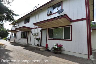 Main picture of 51 SE Grape Ave