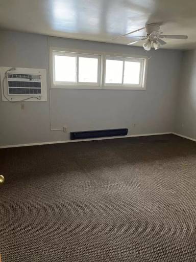 Main picture of 811-825 E Broadway St