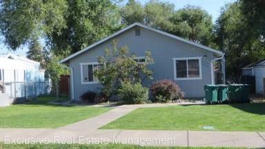 Main picture of 2416 Vine Ave