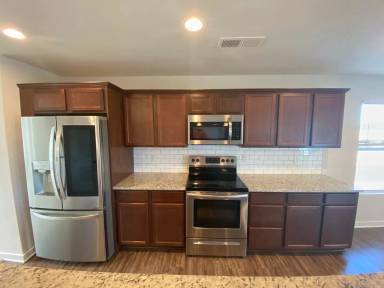 Main picture of 4511 Carnation Ct