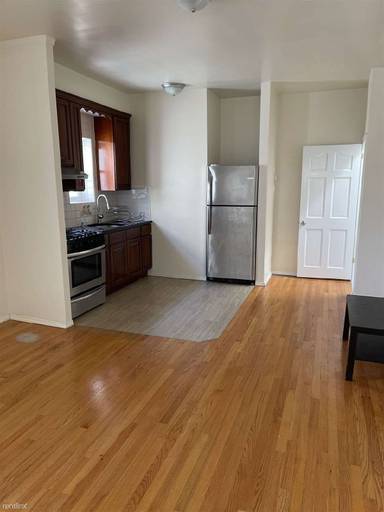 Main picture of 350 94th St