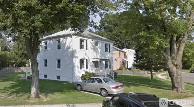 Main picture of 526 Pingree Ave