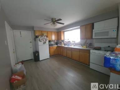 Main picture of 4634 W 47th St