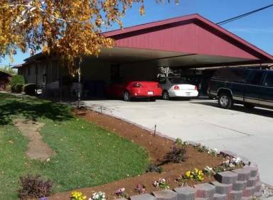 Main picture of 332 W Harvard Dr