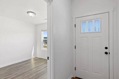 Main picture of 313 Foliage St