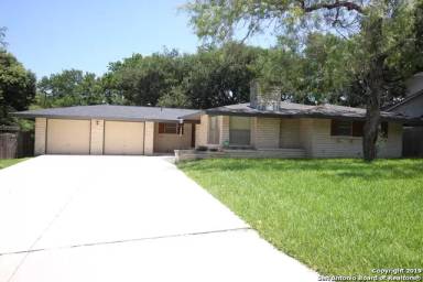 Main picture of 7426 Robin Rest Dr