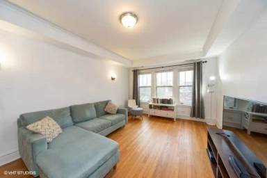 Main picture of 625 Washington Blvd