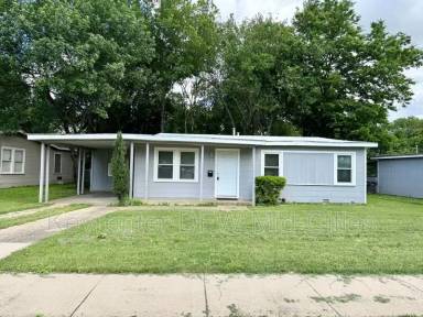 Main picture of 5713 6th Ave
