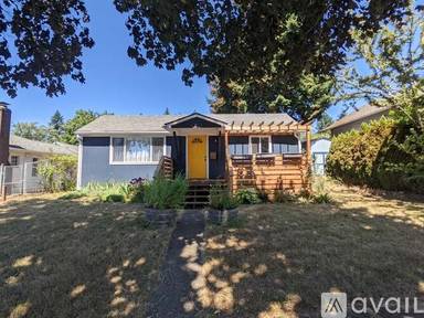 Main picture of 408 W 30th St