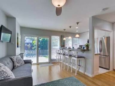 Main picture of 814 Verona Ct