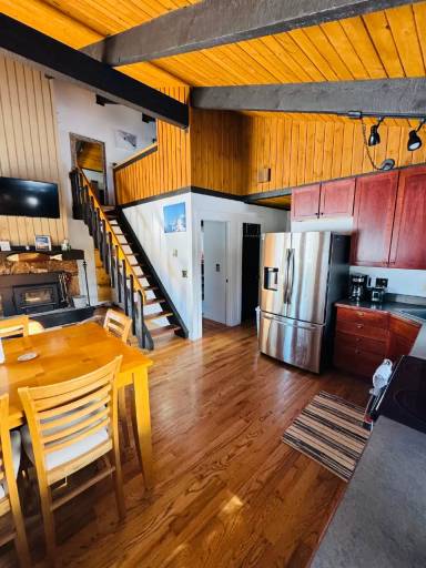 Main picture of 2575 Curley Bear Rd