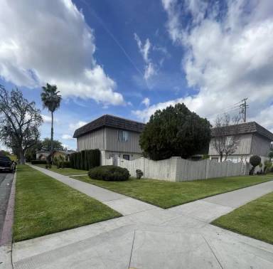 Main picture of 3395 E Sierra Madre Ave