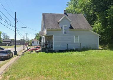 Main picture of 1015 Spring Ave NE