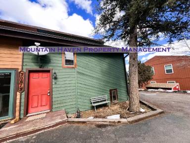 Main picture of 30679 Hilltop Dr