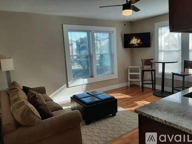 Main picture of 1549 Olympian Cir SW