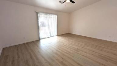 Main picture of 103 N Crestview St