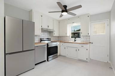 Main picture of 5405 Olvera Ave
