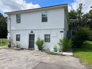 Main picture of 8036 Mattox Ave